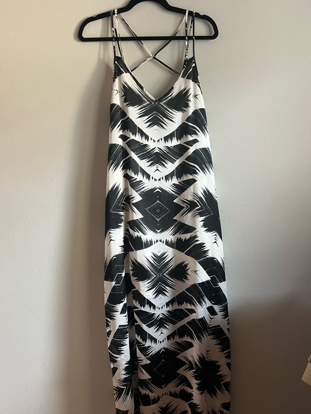 RVCA Black White Abstract Print Strappy Maxi Dress Size M